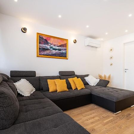 M&F Luxury Apartment زادار المظهر الخارجي الصورة